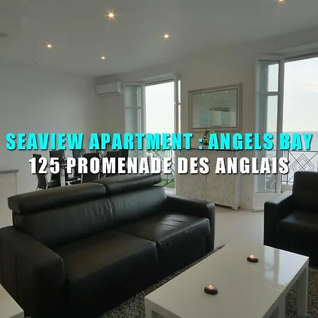 Apartment Black & White Nizza