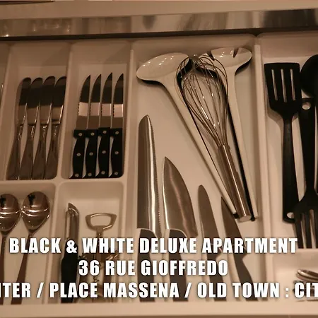 Black & White Apartment Nizza